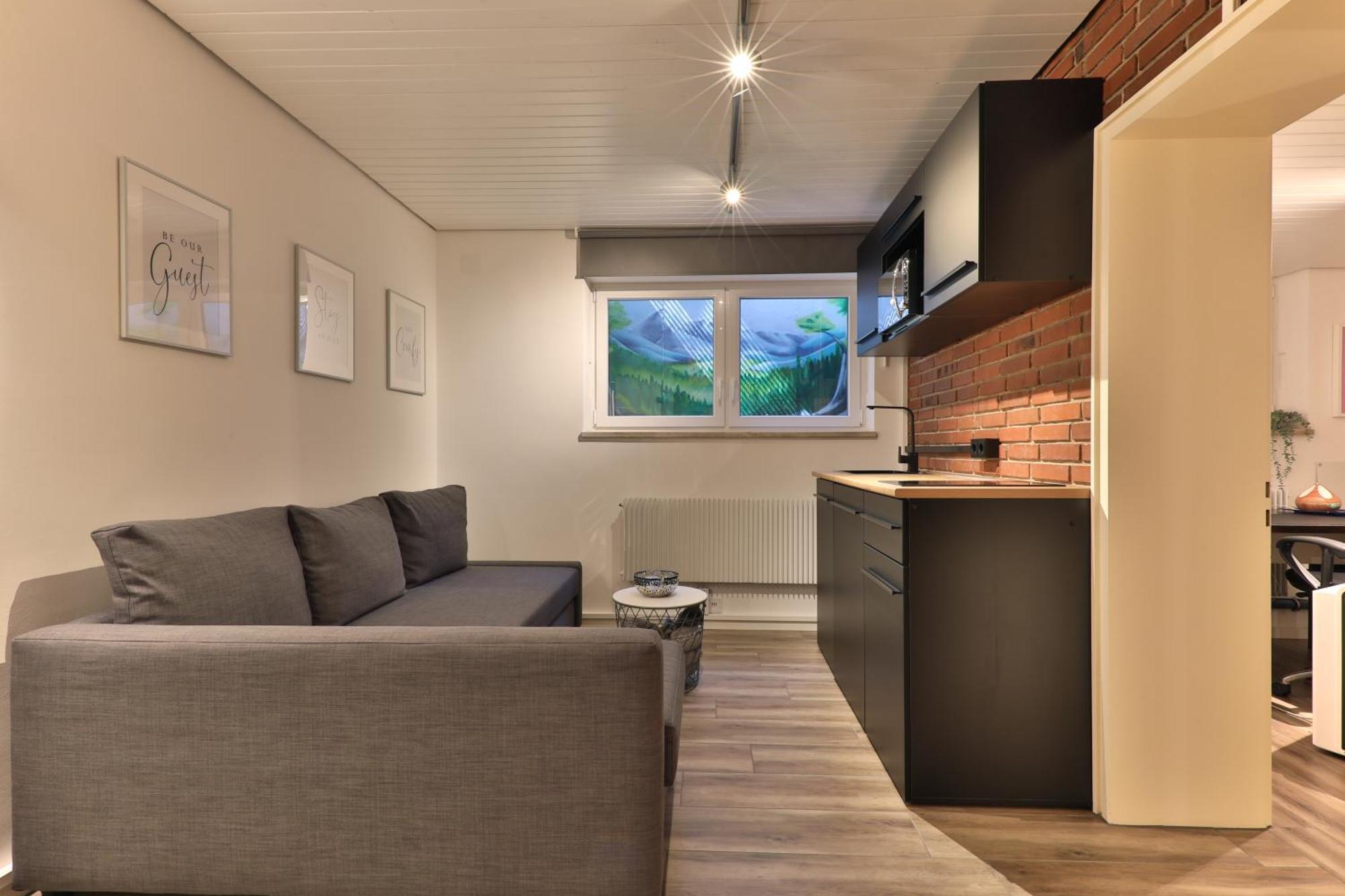 Ferienwohnung Nahe A8 Augsburg Muenchen Ulm 게르슈토펜 외부 사진